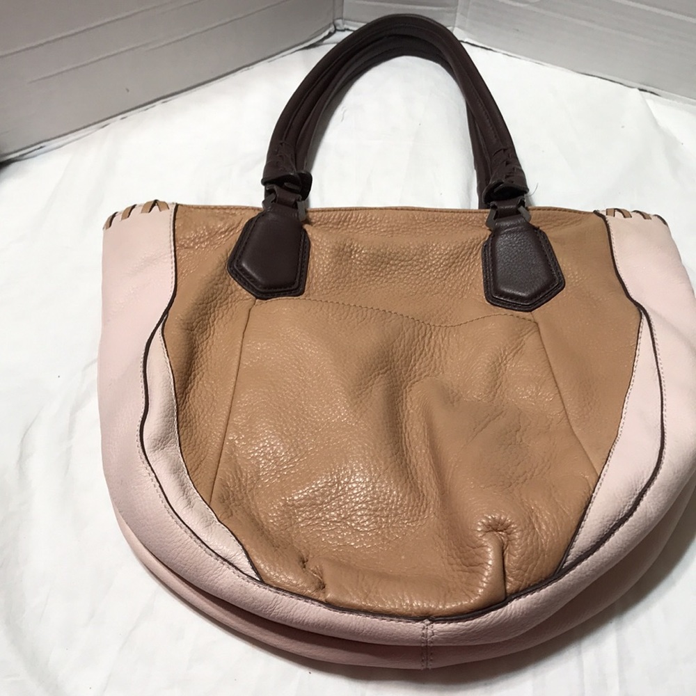Oryany hobo multi color leather bag. Pre-owned and in good condition - Picture 3 of 7